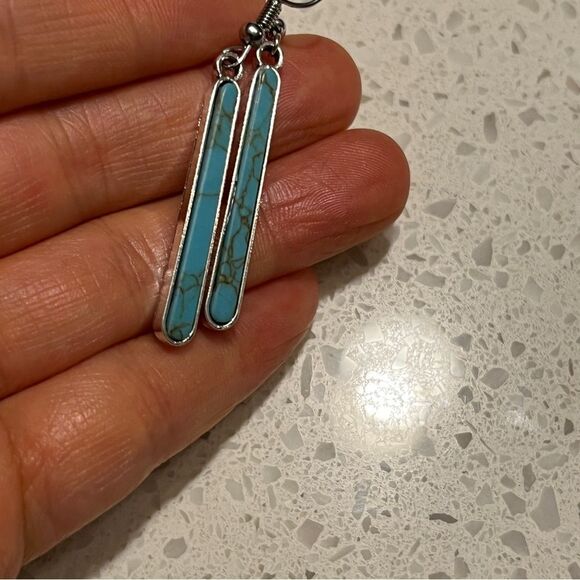 Bohemian Vintage Western style minimalistic fake Turquoise Dangle Earrings - Picture 3 of 6